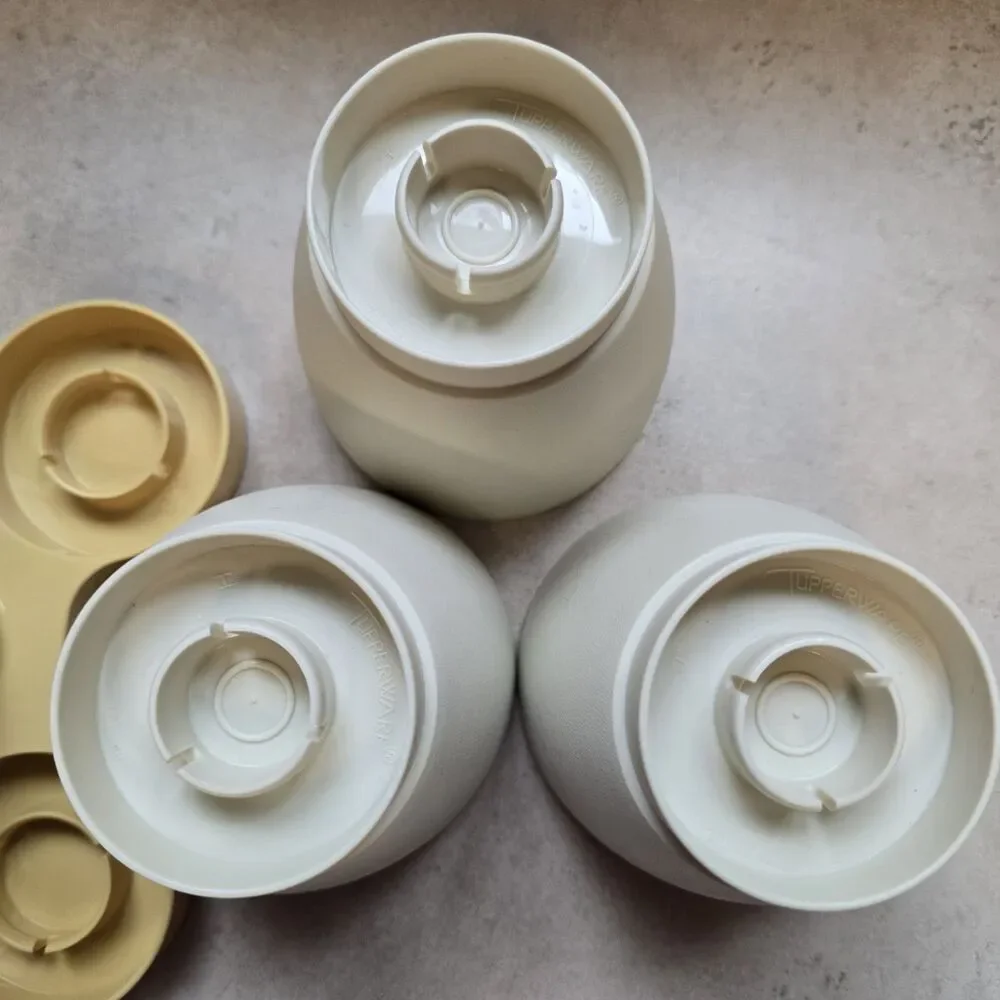 VTG Tupperware Condiment Relish Caddy Set Yellow Base with Cups and Lids